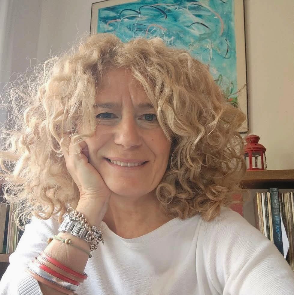 Anne Rotschi AIPCF Revista